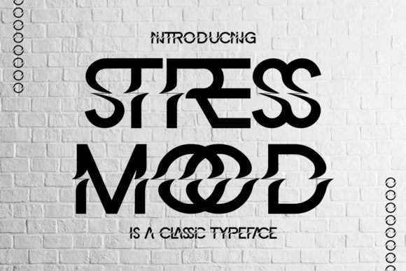 Stress Mood Display Font: Wavy Letterforms for Editorial Impact